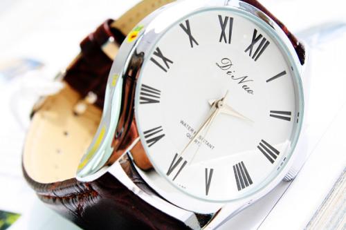 复刻手表在哪里拿货，专柜品质，同时提供一件代发服务